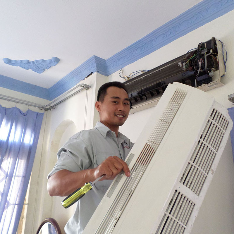 Sửa máy lạnh treo tường tại nhà