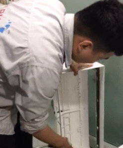 Vệ sinh máy lạnh